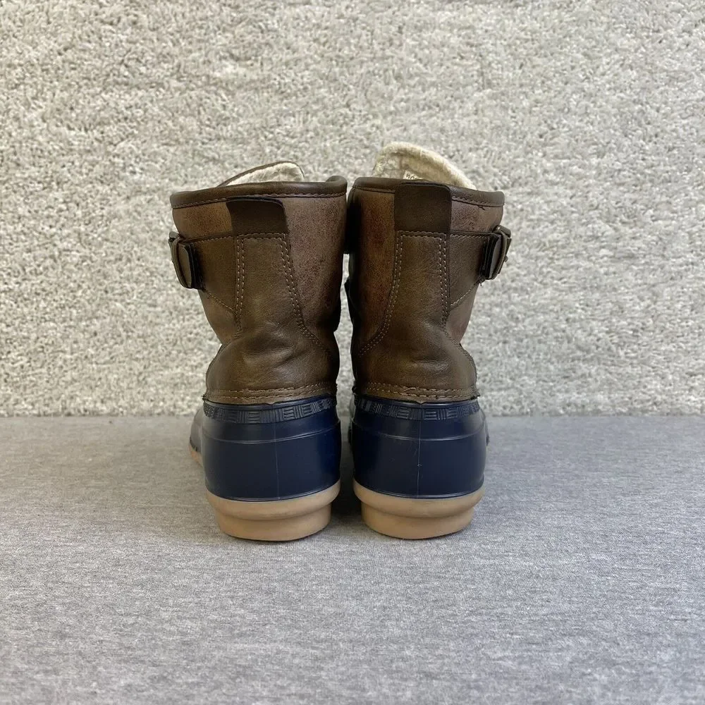 Magellan Outdoors Duck Boots Women's 8M Navy Blue/Brown‎ Blue Plaid Lining